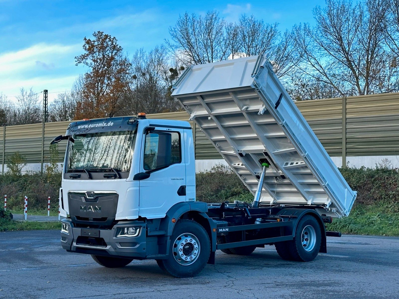 Tipper MAN TGM 18.320  4X2 / Euro 6e 3-Seiten-Kipper: picture 14