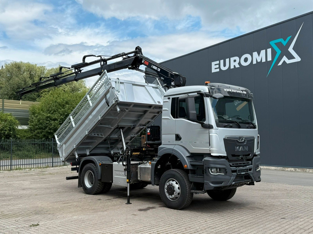 MAN TGS 18.400 TG3 4x4 Euro6e Hiab X-HiDuo 138DS-4 - Tipper, Crane truck: picture 1 MAN TGS 18.400 TG3 4x4 Euro6e Hiab X-HiDuo 138DS-4 - Tipper, Crane truck: picture 1