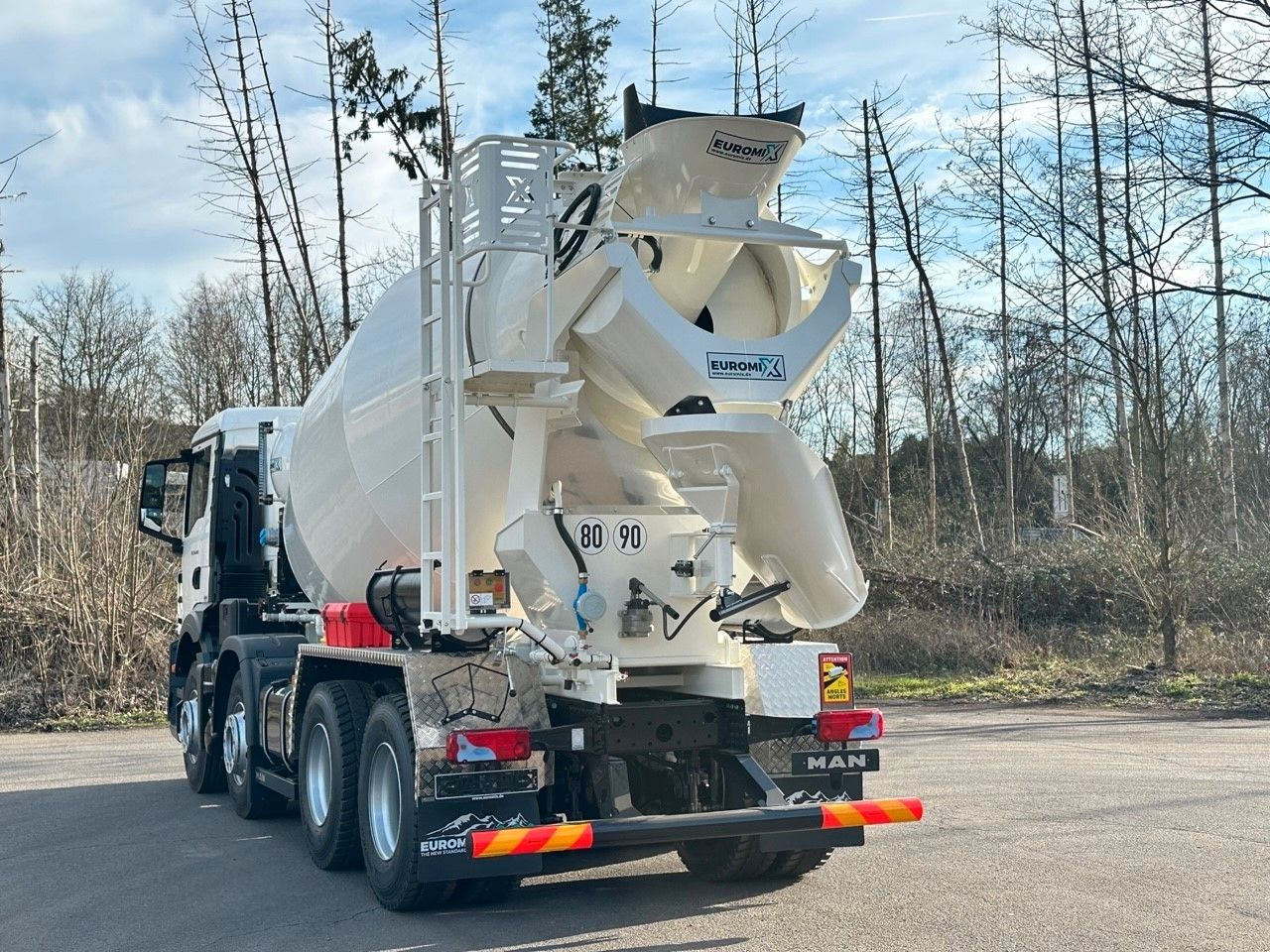 MAN TGS 32.440 8x4 / Euromix MTP EM 10 L - Concrete mixer truck: picture 4 MAN TGS 32.440 8x4 / Euromix MTP EM 10 L - Concrete mixer truck: picture 4