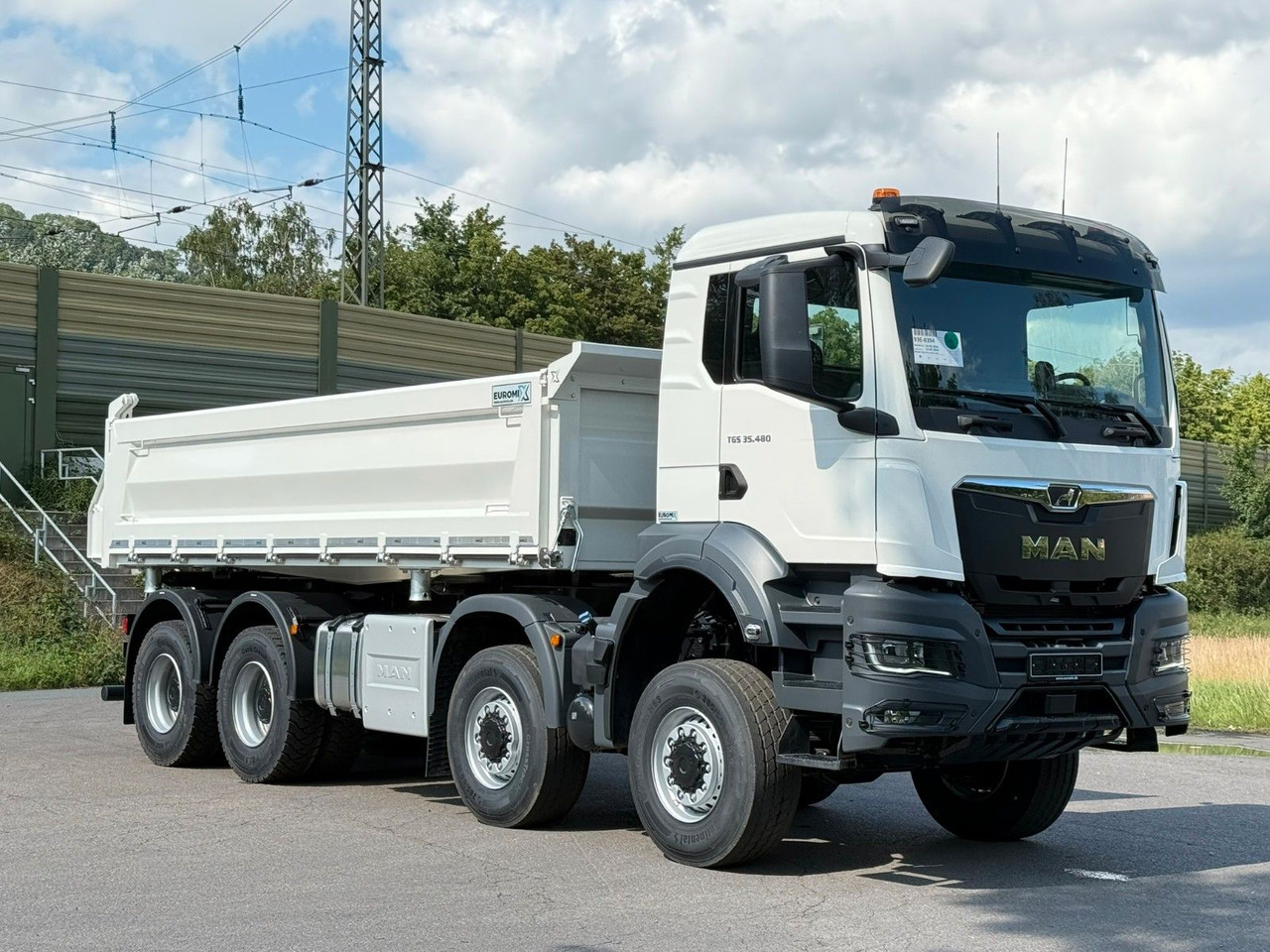 Tipper MAN TGS 35.480 8x8 EuromixMTP 3-Seiten-Kipper: picture 9