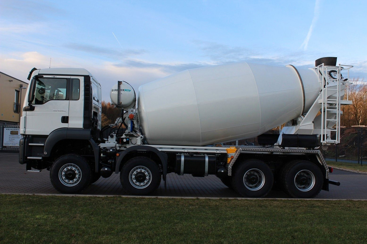 MAN TGS 37.480 8x8 EuromixMTP EM 10 L MAN TGS 37.480 8x8 EuromixMTP EM 10 L - Concrete mixer truck: picture 1 MAN TGS 37.480 8x8 EuromixMTP EM 10 L MAN TGS 37.480 8x8 EuromixMTP EM 10 L - Concrete mixer truck: picture 1