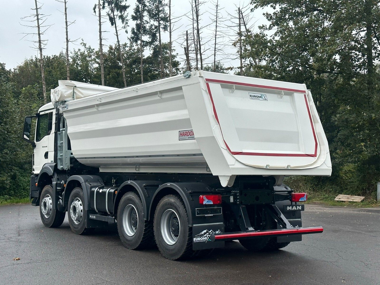 MAN TGS 41.440 BB 8X4 Euromix Mulden Kipper HARDOX - Tipper: picture 4 MAN TGS 41.440 BB 8X4 Euromix Mulden Kipper HARDOX - Tipper: picture 4