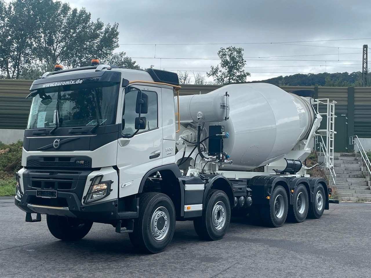 Volvo FMX 500 10x4 / Euromix MTP EM 12 R Euro 6e - Concrete mixer truck: picture 2 Volvo FMX 500 10x4 / Euromix MTP EM 12 R Euro 6e - Concrete mixer truck: picture 2