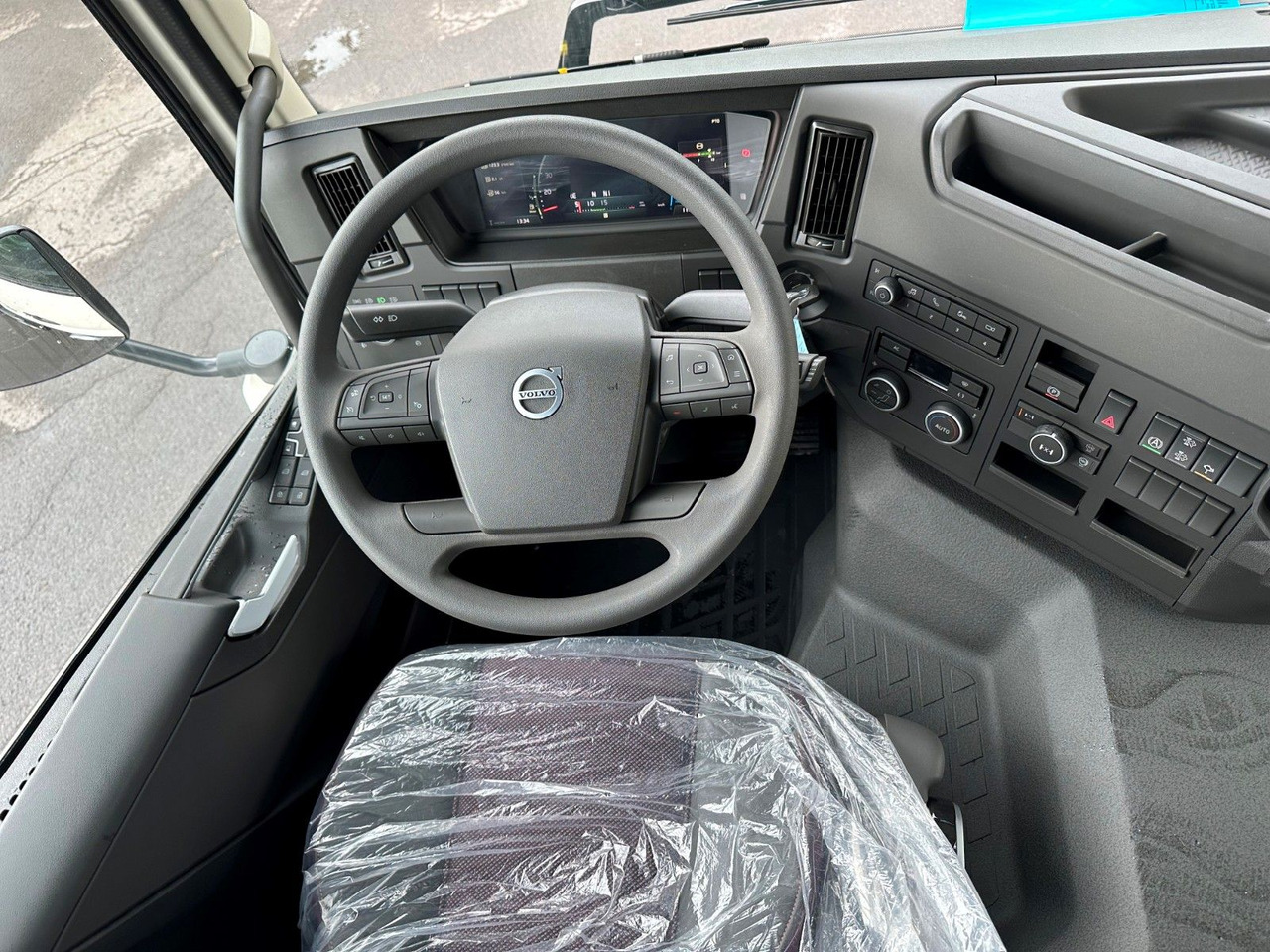 Tipper Volvo FMX 500 8X4 Retarder EuromixMTP Kipper: picture 23