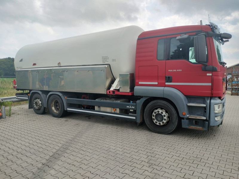 MAN TGS 26.400 6x2-4 LL -26900 L Gas tank truck -Gas, Gaz, LPG, GPL, Propane, Butane tank, Gastank ID 2.168 Rootselaar, flowmeter, pump - Tank truck: picture 1 MAN TGS 26.400 6x2-4 LL -26900 L Gas tank truck -Gas, Gaz, LPG, GPL, Propane, Butane tank, Gastank ID 2.168 Rootselaar, flowmeter, pump - Tank truck: picture 1