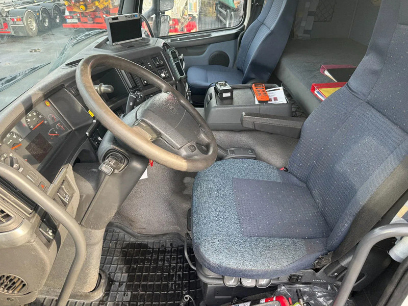 Vacuum truck Volvo FM 420 6x2*4, 15m3 Sludge / Vacuum-truck, 2010: picture 19 Vacuum truck Volvo FM 420 6x2*4, 15m3 Sludge / Vacuum-truck, 2010: picture 19