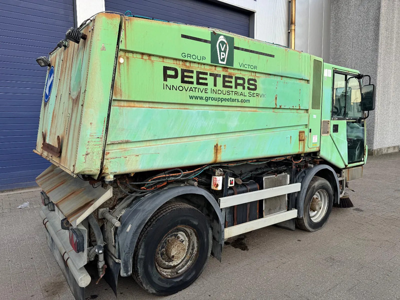 Road sweeper Bucher CITYCAT 5000SL **SWEEPER-BALAYEUSE**: picture 8