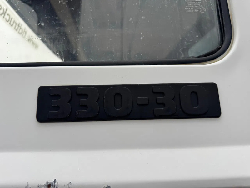 Tipper Iveco Turbotech 330.30 **6CYLINDER-WATERCOOLING-BIG AXXLES**: picture 17 Tipper Iveco Turbotech 330.30 **6CYLINDER-WATERCOOLING-BIG AXXLES**: picture 17