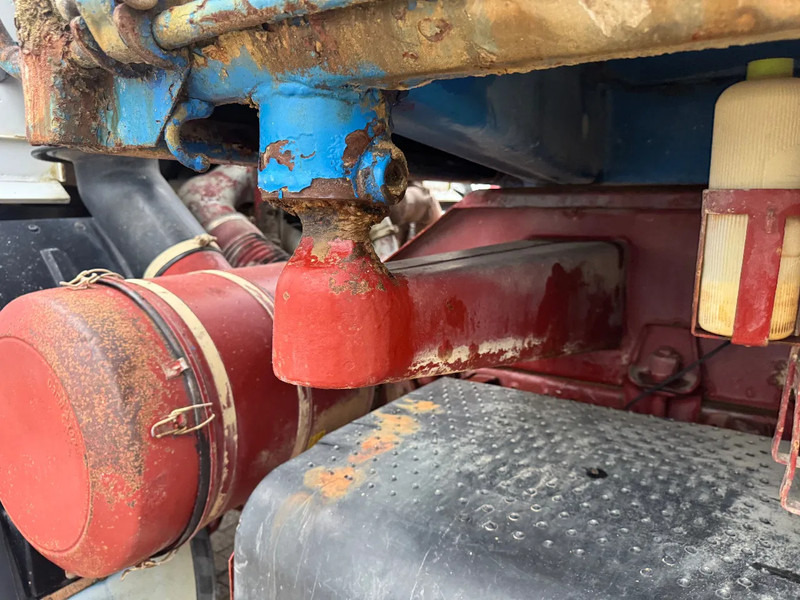 Tipper Iveco Turbotech 330.30 **6CYLINDER-WATERCOOLING-BIG AXXLES**: picture 16 Tipper Iveco Turbotech 330.30 **6CYLINDER-WATERCOOLING-BIG AXXLES**: picture 16