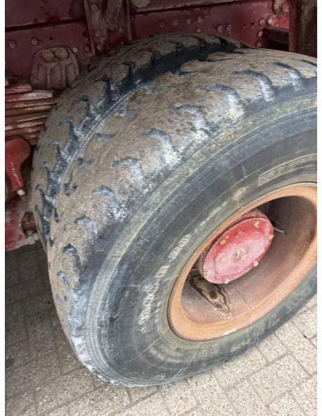 Tipper Iveco Turbotech 330.30 **6CYLINDER-WATERCOOLING-BIG AXXLES**: picture 14 Tipper Iveco Turbotech 330.30 **6CYLINDER-WATERCOOLING-BIG AXXLES**: picture 14