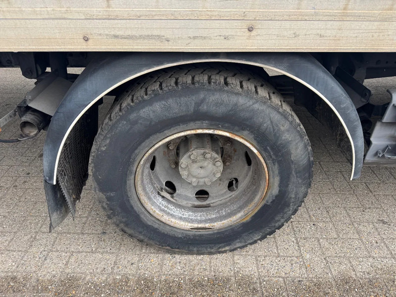 Mercedes-Benz Atego 1218 **MANUAL GEARBOX-STEEL SUSPENSION** - Box truck: picture 4 Mercedes-Benz Atego 1218 **MANUAL GEARBOX-STEEL SUSPENSION** - Box truck: picture 4