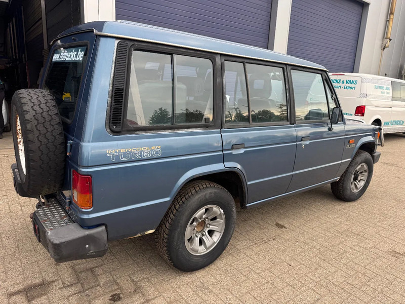 Mitsubishi Pajero **LONG CHASSIS-7SEATS-DIESEL** - Car: picture 4 Mitsubishi Pajero **LONG CHASSIS-7SEATS-DIESEL** - Car: picture 4