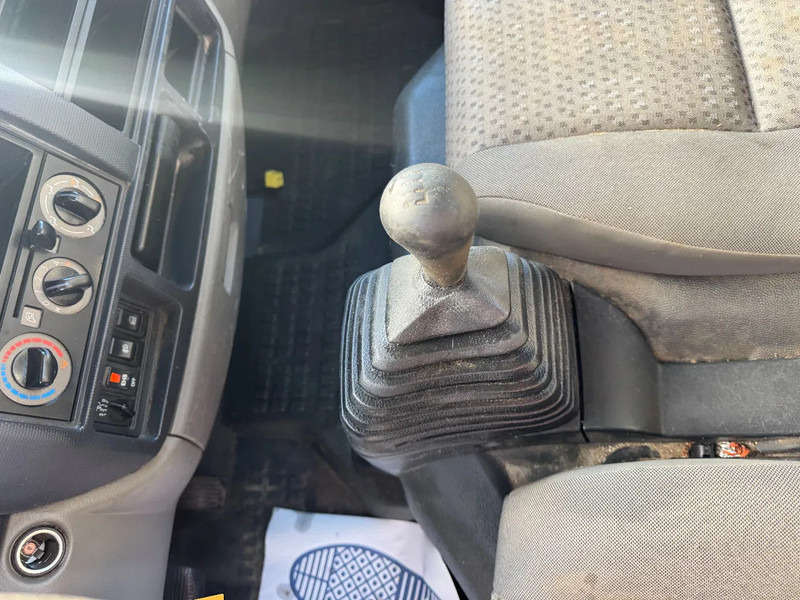 Dropside/ Flatbed truck Nissan CABSTAR **EURO 5B-BELGIAN ORIGINE-ONLY 95000KM**: picture 16 Dropside/ Flatbed truck Nissan CABSTAR **EURO 5B-BELGIAN ORIGINE-ONLY 95000KM**: picture 16