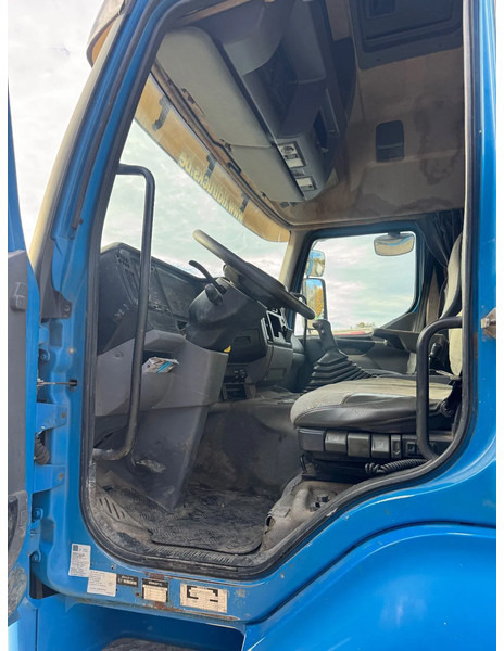 Tractor unit Renault Premium 420 **FRENCH TRUCK-TRACTEUR FRANCAIS**: picture 13 Tractor unit Renault Premium 420 **FRENCH TRUCK-TRACTEUR FRANCAIS**: picture 13