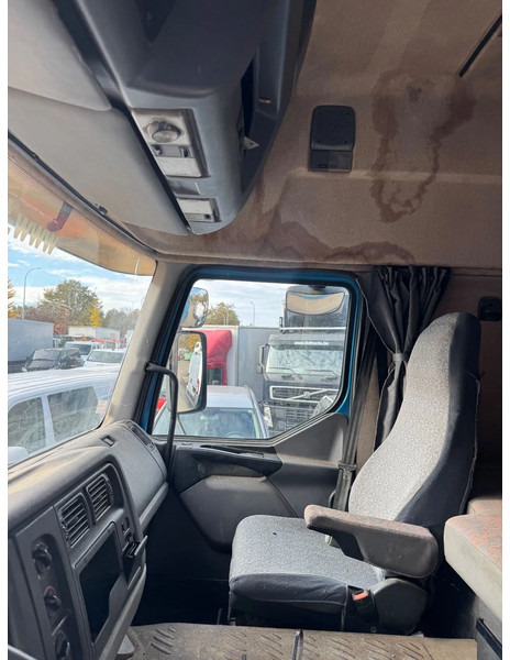 Tractor unit Renault Premium 420 **FRENCH TRUCK-TRACTEUR FRANCAIS**: picture 17 Tractor unit Renault Premium 420 **FRENCH TRUCK-TRACTEUR FRANCAIS**: picture 17