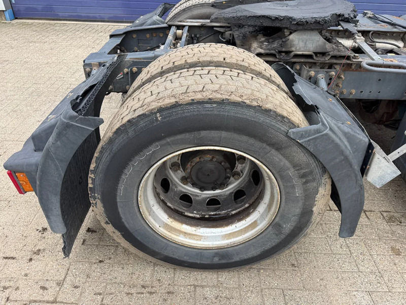 Renault Premium 420 **MANUAL GEARBOX-BOITE MANUELLE** - Tractor unit: picture 5 Renault Premium 420 **MANUAL GEARBOX-BOITE MANUELLE** - Tractor unit: picture 5