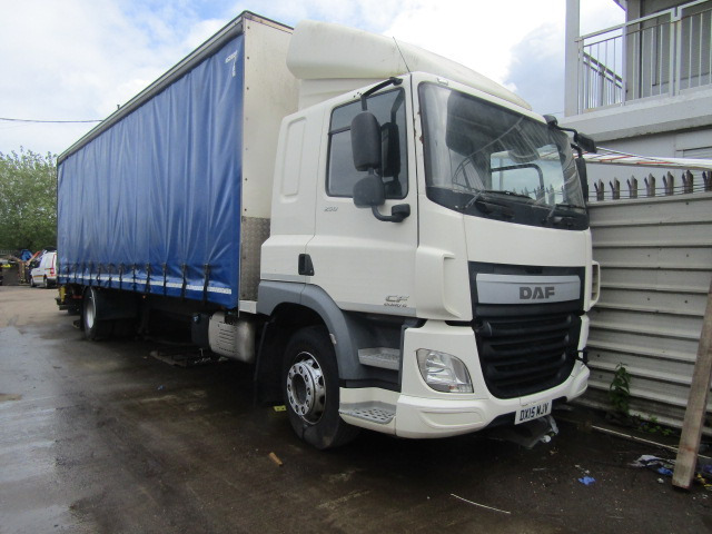 DAF CF 65 250 MANUAL 2015 BREAKING FOR SPARES - Truck: picture 2 DAF CF 65 250 MANUAL 2015 BREAKING FOR SPARES - Truck: picture 2