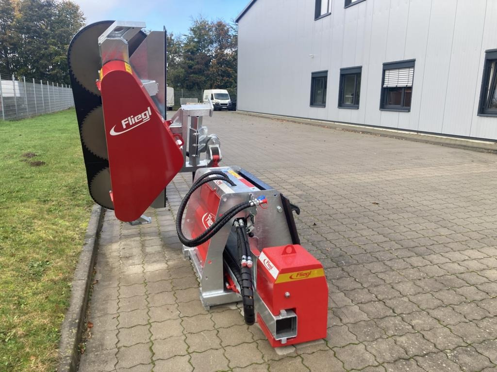 Fliegl WOODKING DUO - Attachment for Forestry equipment: picture 2 Fliegl WOODKING DUO - Attachment for Forestry equipment: picture 2