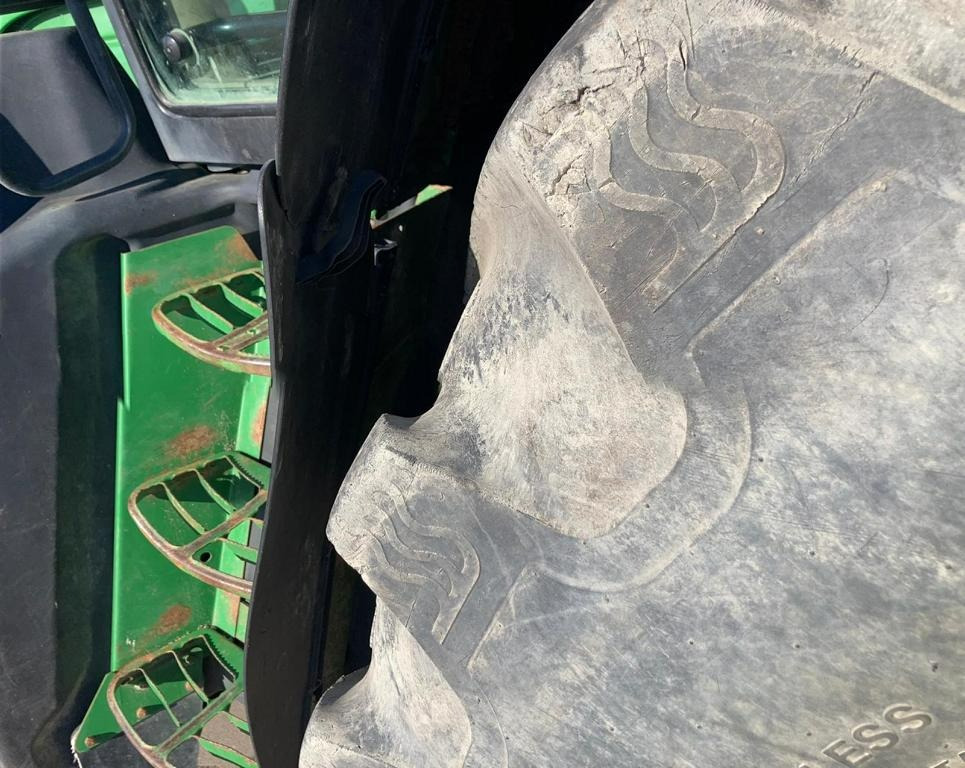 John Deere 6190R - Farm tractor: picture 4 John Deere 6190R - Farm tractor: picture 4