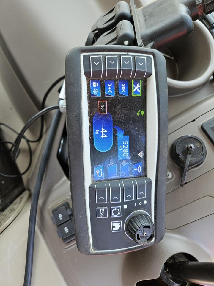 Mayer 4.0 PREMIUM 2218-20 - Forage mixer wagon: picture 3 Mayer 4.0 PREMIUM 2218-20 - Forage mixer wagon: picture 3