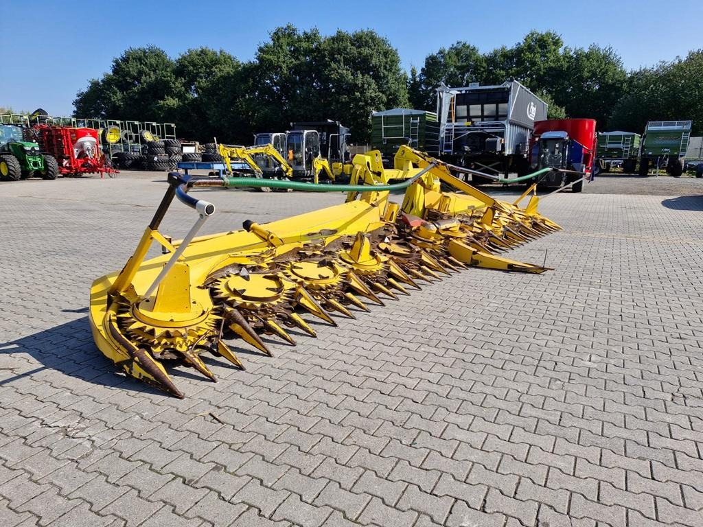 New Holland MAISVORSATZ 900S FI / 390 - Corn header: picture 1 New Holland MAISVORSATZ 900S FI / 390 - Corn header: picture 1