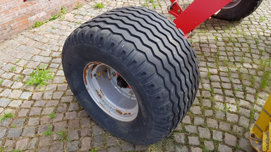 Pöttinger SYNKRO 6030 T - Cultivator: picture 5 Pöttinger SYNKRO 6030 T - Cultivator: picture 5