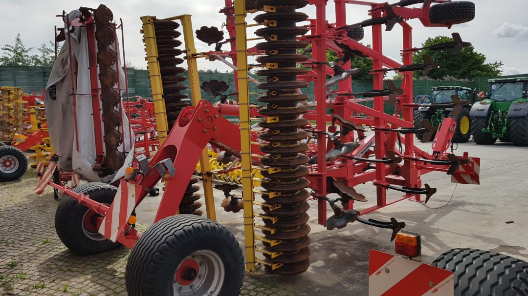 Pöttinger SYNKRO 6030 T - Cultivator: picture 3 Pöttinger SYNKRO 6030 T - Cultivator: picture 3