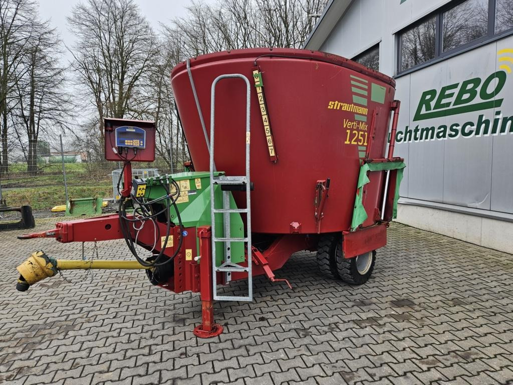 Strautmann VERTI-MIX 1251 - Forage mixer wagon: picture 1 Strautmann VERTI-MIX 1251 - Forage mixer wagon: picture 1