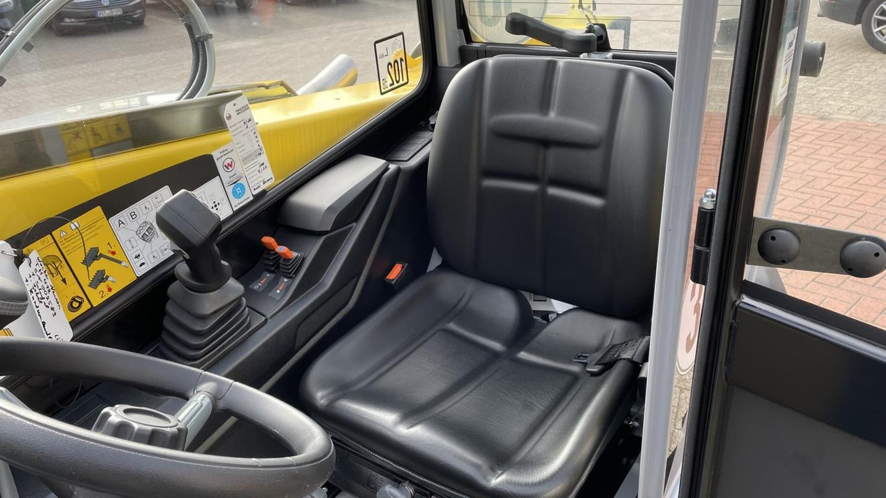 Loader Wacker TH 412: picture 11