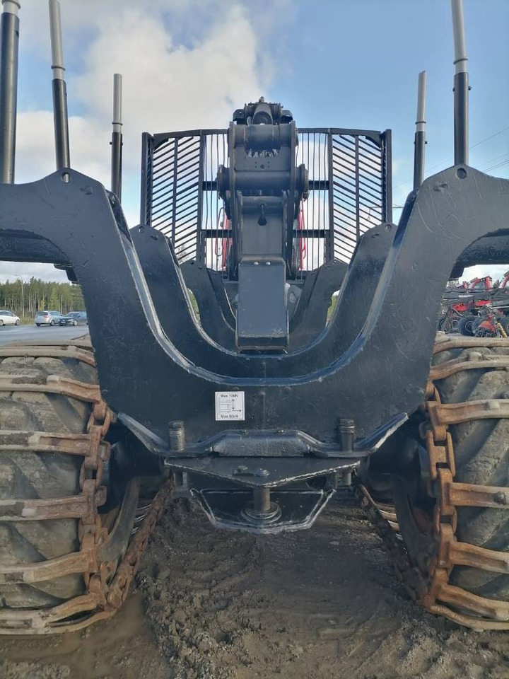 Komatsu 875 - Forwarder: picture 2 Komatsu 875 - Forwarder: picture 2