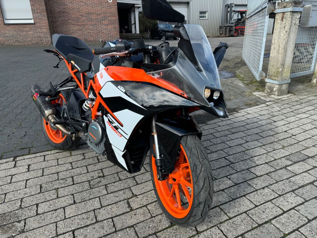 KTM RC 390 Acrapovic Unfall - Motorcycle: picture 1 KTM RC 390 Acrapovic Unfall - Motorcycle: picture 1