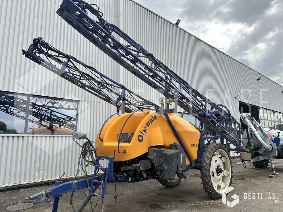 Caruelle Olympia 250S - Trailed sprayer: picture 1 Caruelle Olympia 250S - Trailed sprayer: picture 1