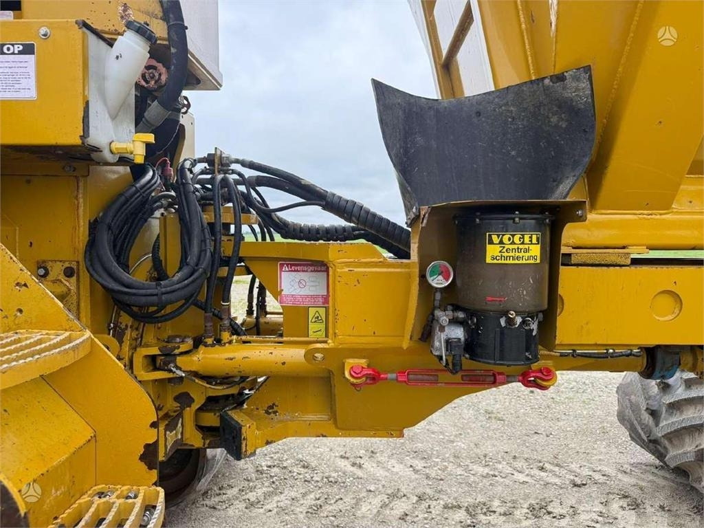 Leasing of CAT TerraGator 2104 CE&EPA  CAT TerraGator 2104 CE&EPA: picture 23