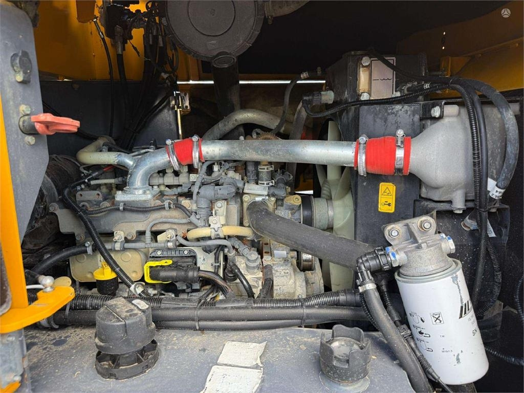 Articulated dumper Terex TA9: picture 12
