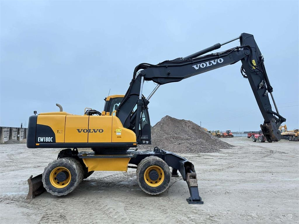 Volvo EW 180 C - Wheel excavator: picture 5 Volvo EW 180 C - Wheel excavator: picture 5