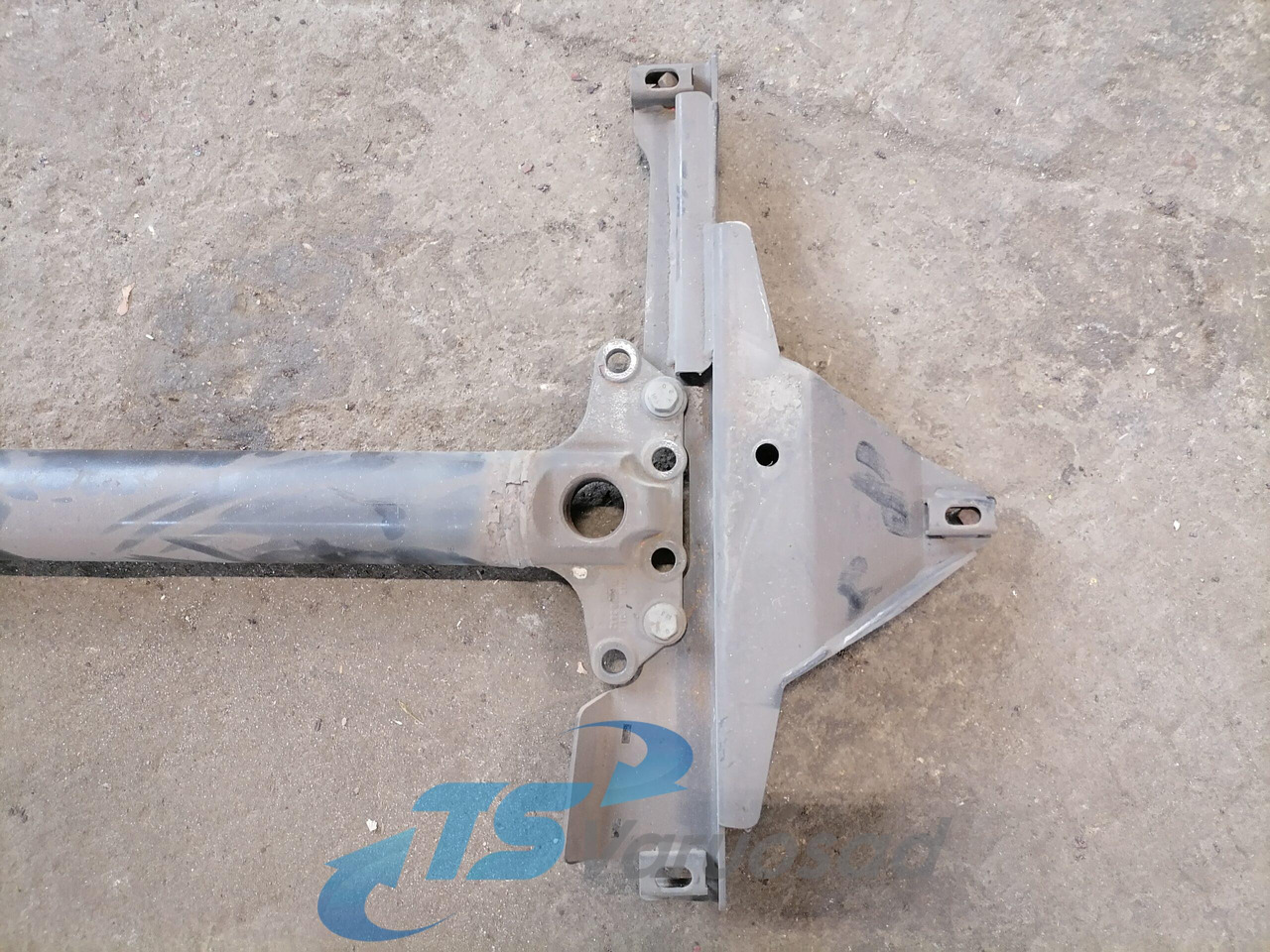 MAN Raami vahetala 81412805282 - Frame/ Chassis for Truck: picture 4 MAN Raami vahetala 81412805282 - Frame/ Chassis for Truck: picture 4