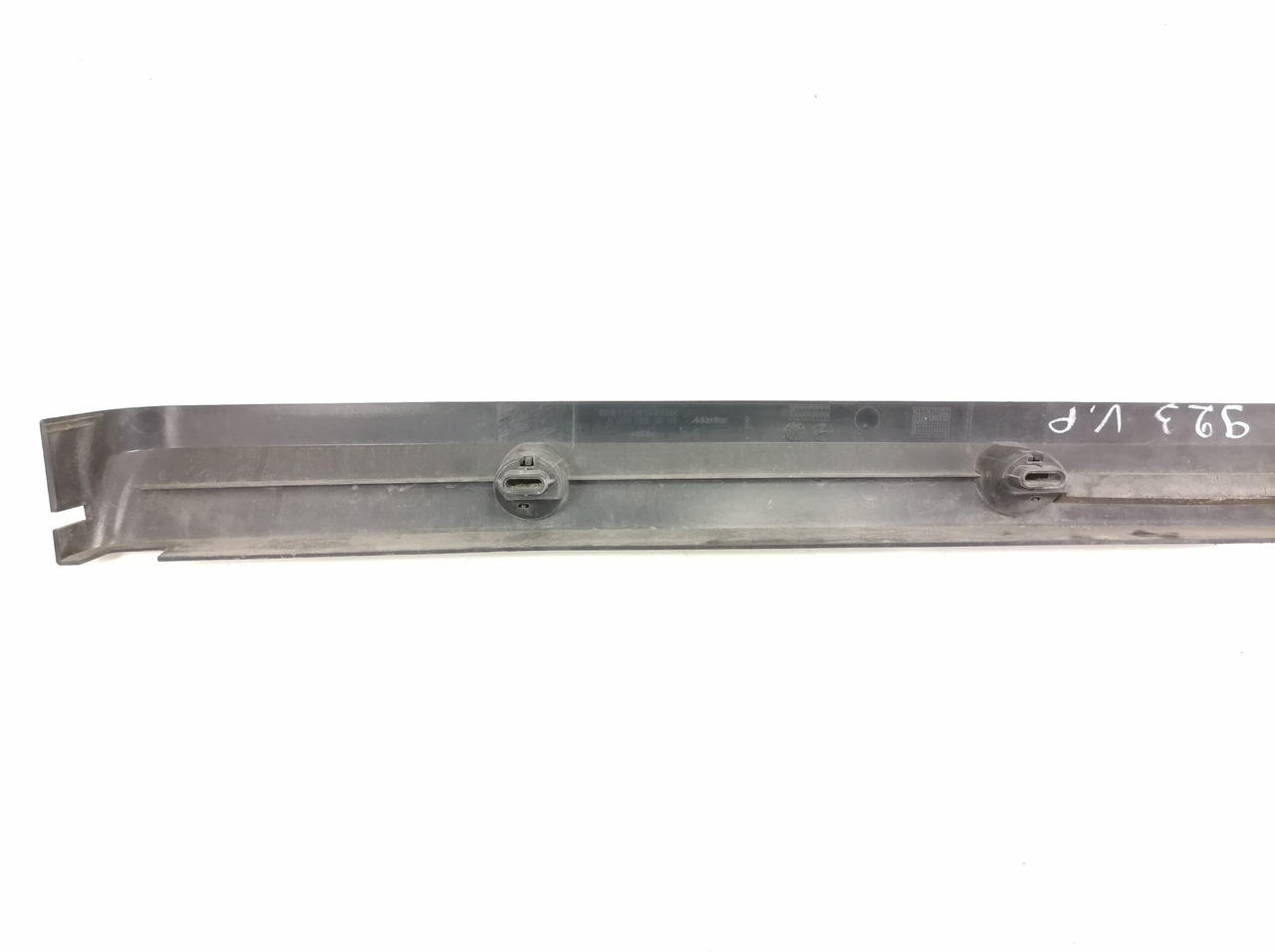 Mercedes-Benz Kabiini plastik A9606902201 - Universal part for Truck: picture 3 Mercedes-Benz Kabiini plastik A9606902201 - Universal part for Truck: picture 3