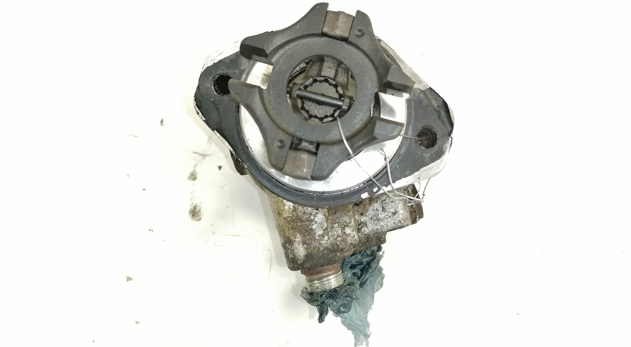 Mercedes-Benz Steering hydraulic pump A9604600280 - Steering pump for Truck: picture 3 Mercedes-Benz Steering hydraulic pump A9604600280 - Steering pump for Truck: picture 3
