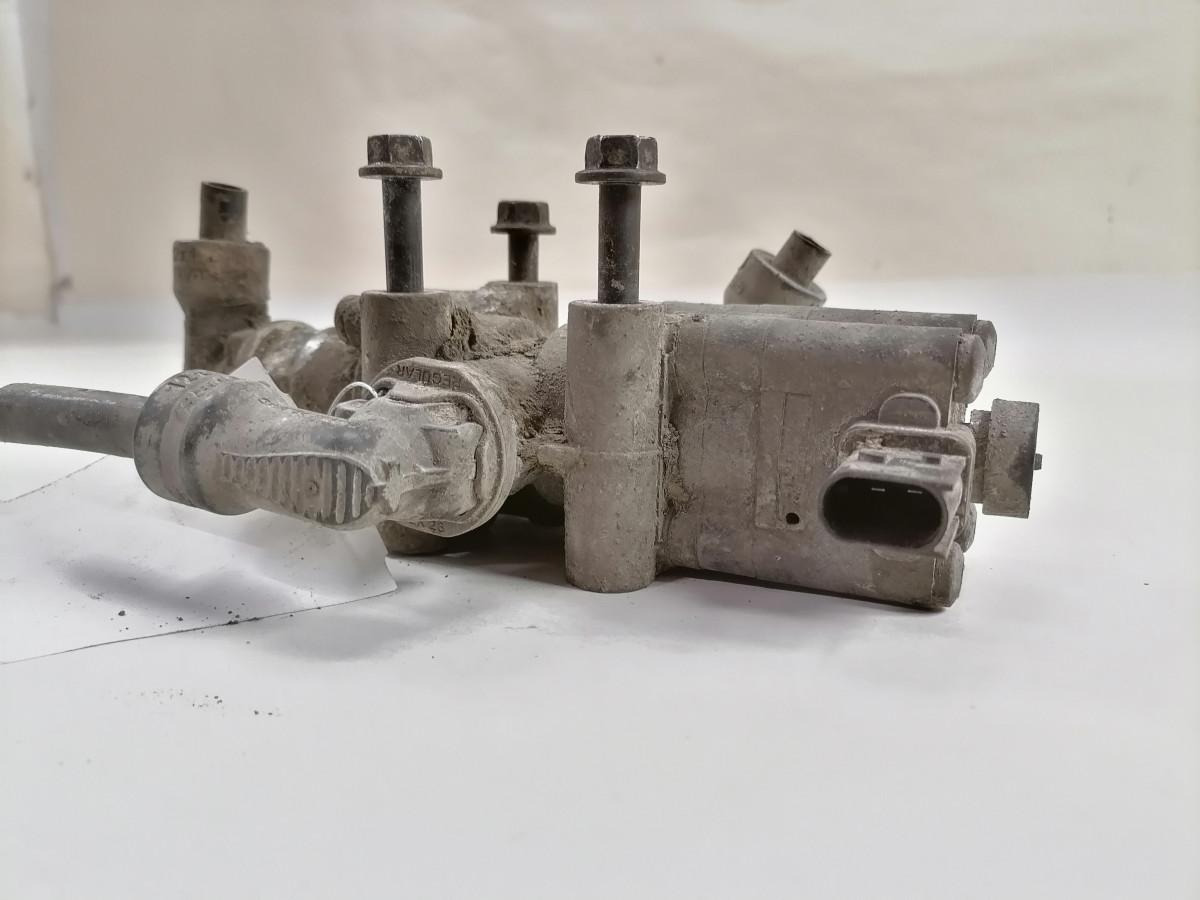 Scania Air pressure control valve 2158373 - Brake valve for Truck: picture 5 Scania Air pressure control valve 2158373 - Brake valve for Truck: picture 5