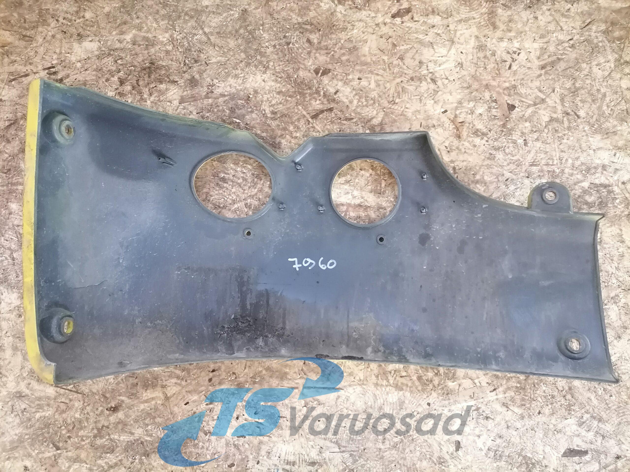 Scania Bumper cover 1439788 - Bumper corner for Truck: picture 2 Scania Bumper cover 1439788 - Bumper corner for Truck: picture 2