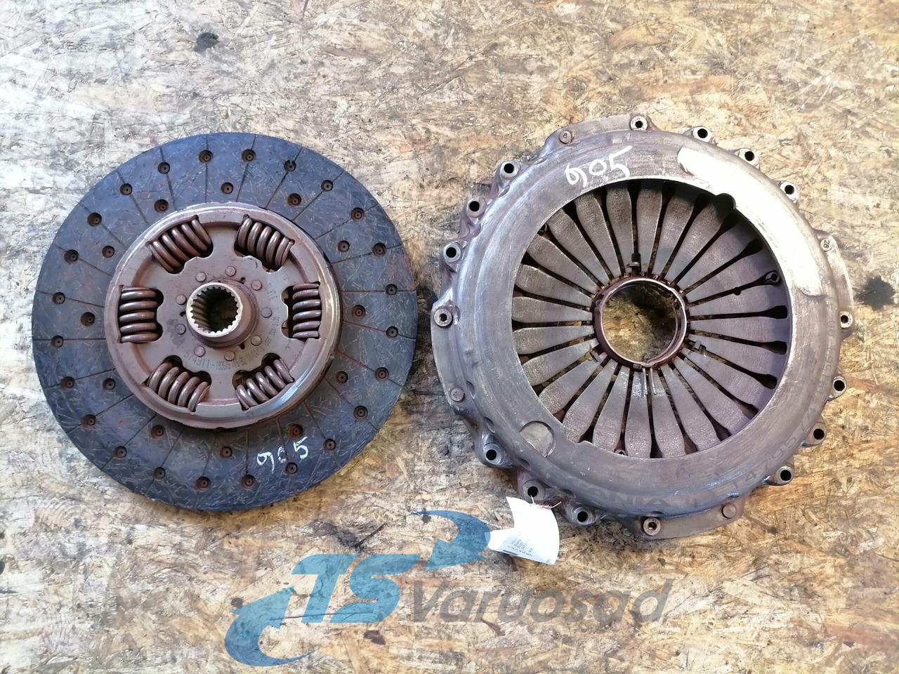 Scania Clutch 1479574 - Clutch and parts for Truck: picture 2 Scania Clutch 1479574 - Clutch and parts for Truck: picture 2