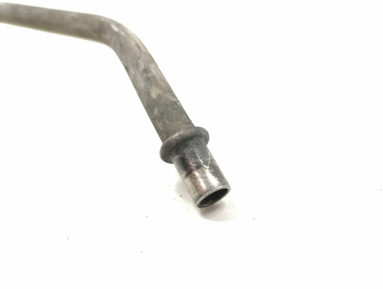 Scania Crankcase Ventilation Pipe 1863956 - Crankcase for Truck: picture 3 Scania Crankcase Ventilation Pipe 1863956 - Crankcase for Truck: picture 3