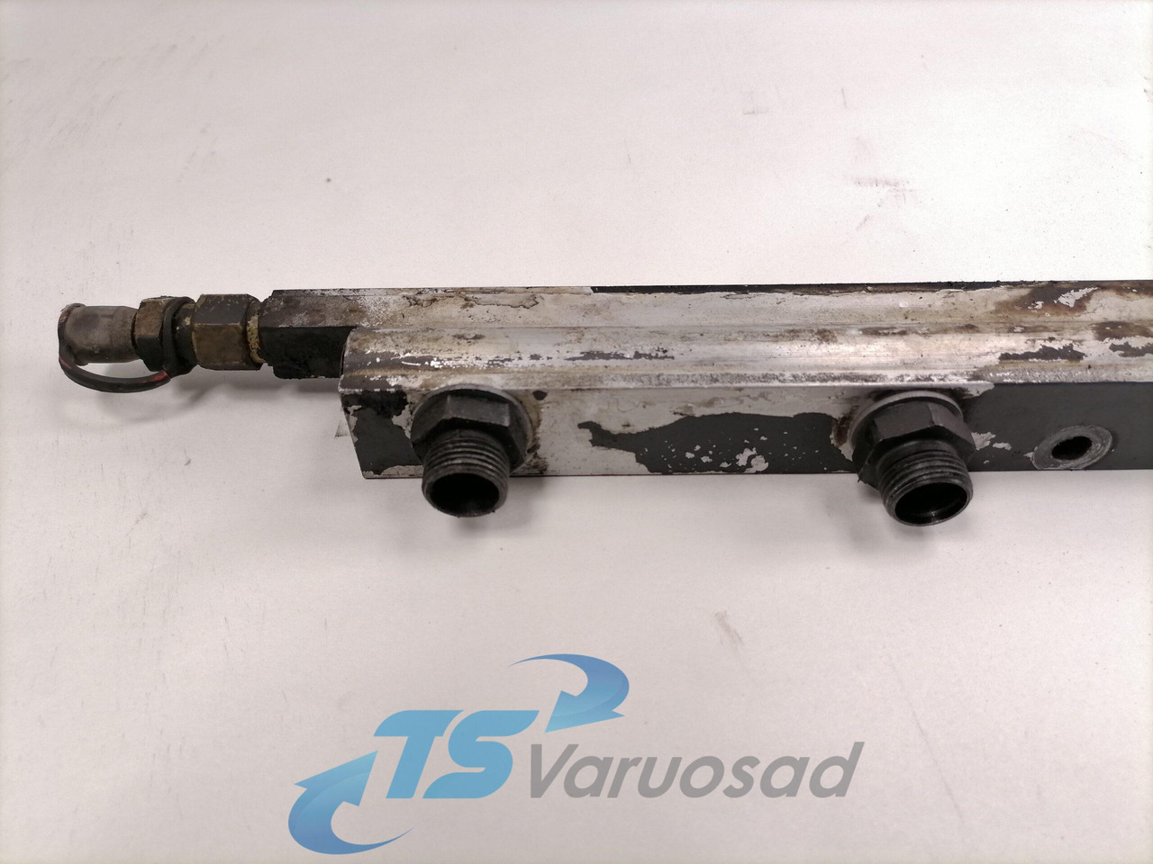 Scania Fuel mainfold 1864753 - Fuel system for Truck: picture 5 Scania Fuel mainfold 1864753 - Fuel system for Truck: picture 5
