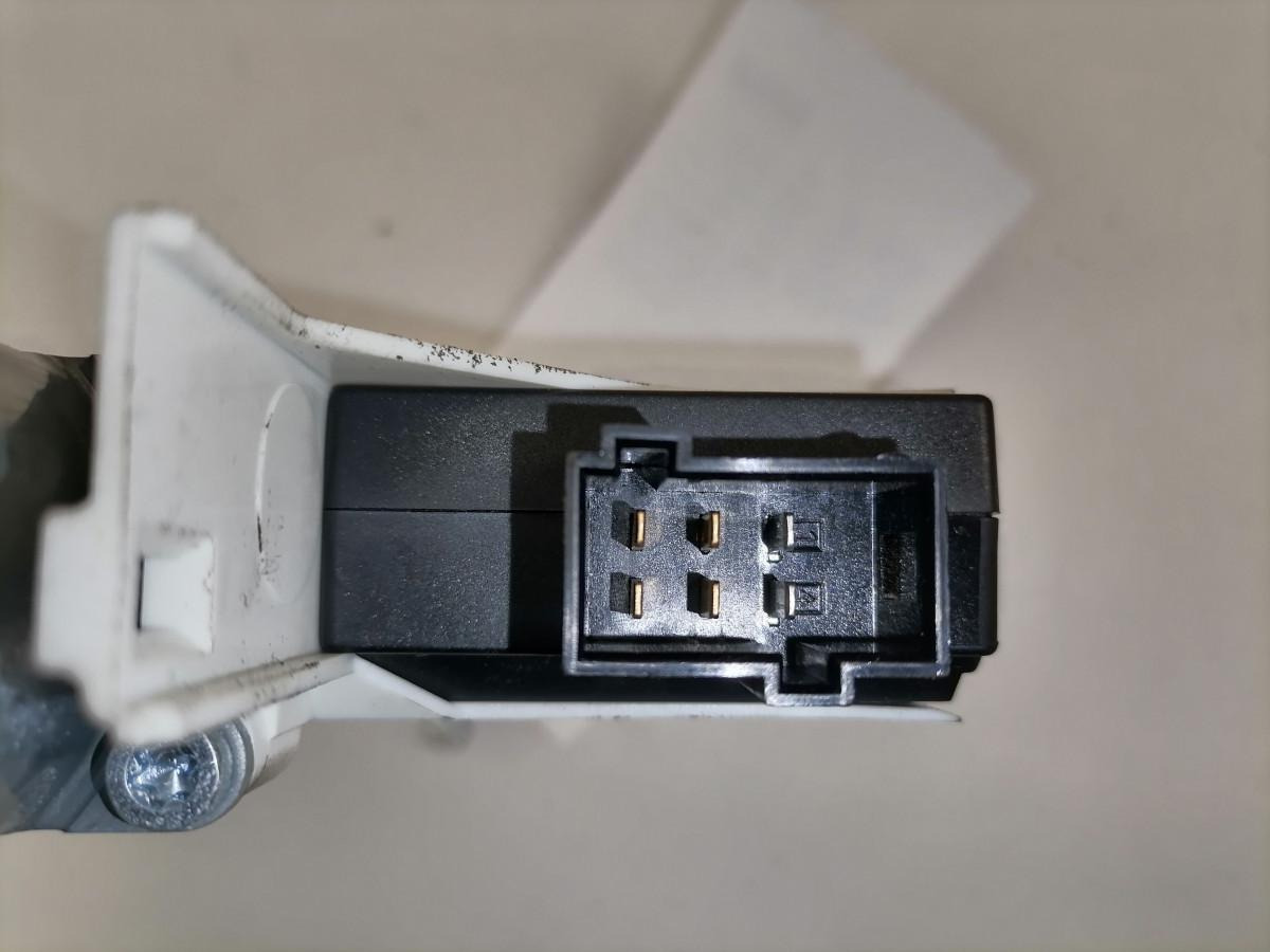 Scania Glass lift 2076265 - Window and parts for Truck: picture 5 Scania Glass lift 2076265 - Window and parts for Truck: picture 5