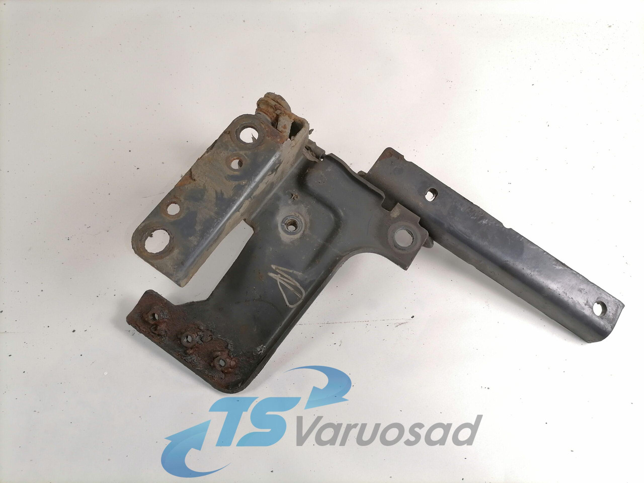 Scania Grille panel hinge 1727263 - Grill for Truck: picture 4 Scania Grille panel hinge 1727263 - Grill for Truck: picture 4