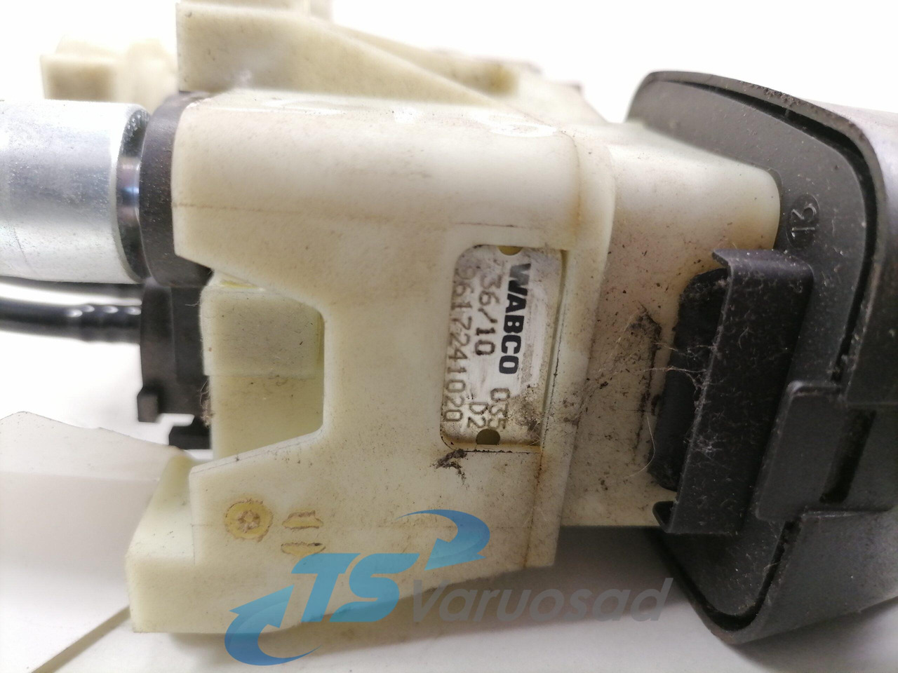 Scania Handbrake control lever 1882115 - Universal part for Truck: picture 4 Scania Handbrake control lever 1882115 - Universal part for Truck: picture 4