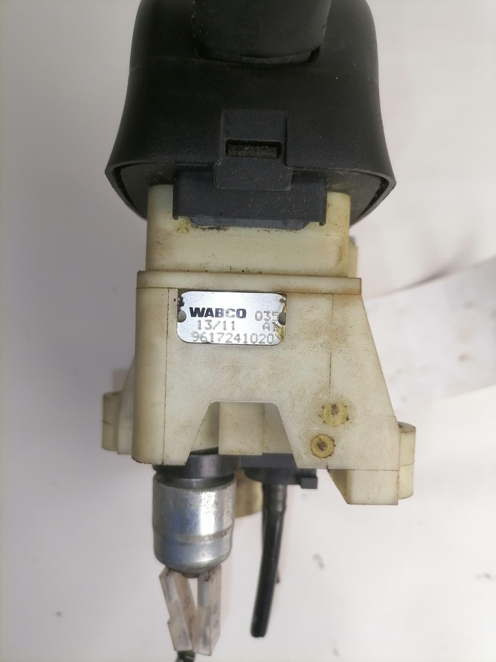 Scania Handbrake control lever 9617241020 - Universal part for Truck: picture 4 Scania Handbrake control lever 9617241020 - Universal part for Truck: picture 4