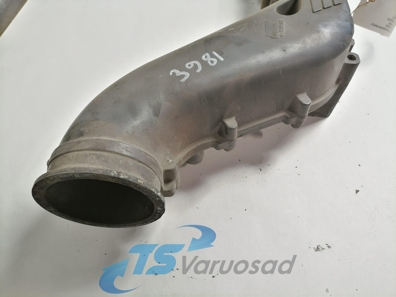 Intake manifold for Truck Scania Intake mainfold 1893329: picture 9 Intake manifold for Truck Scania Intake mainfold 1893329: picture 9