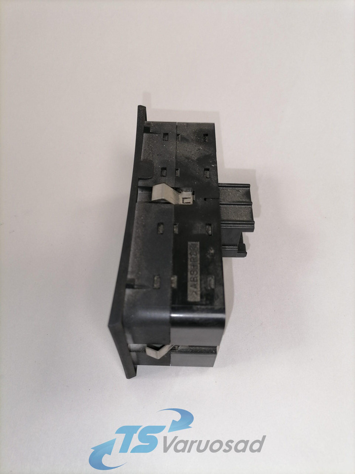 Scania Lüliti, lisatuled 1507637 - Cab for Truck: picture 3 Scania Lüliti, lisatuled 1507637 - Cab for Truck: picture 3