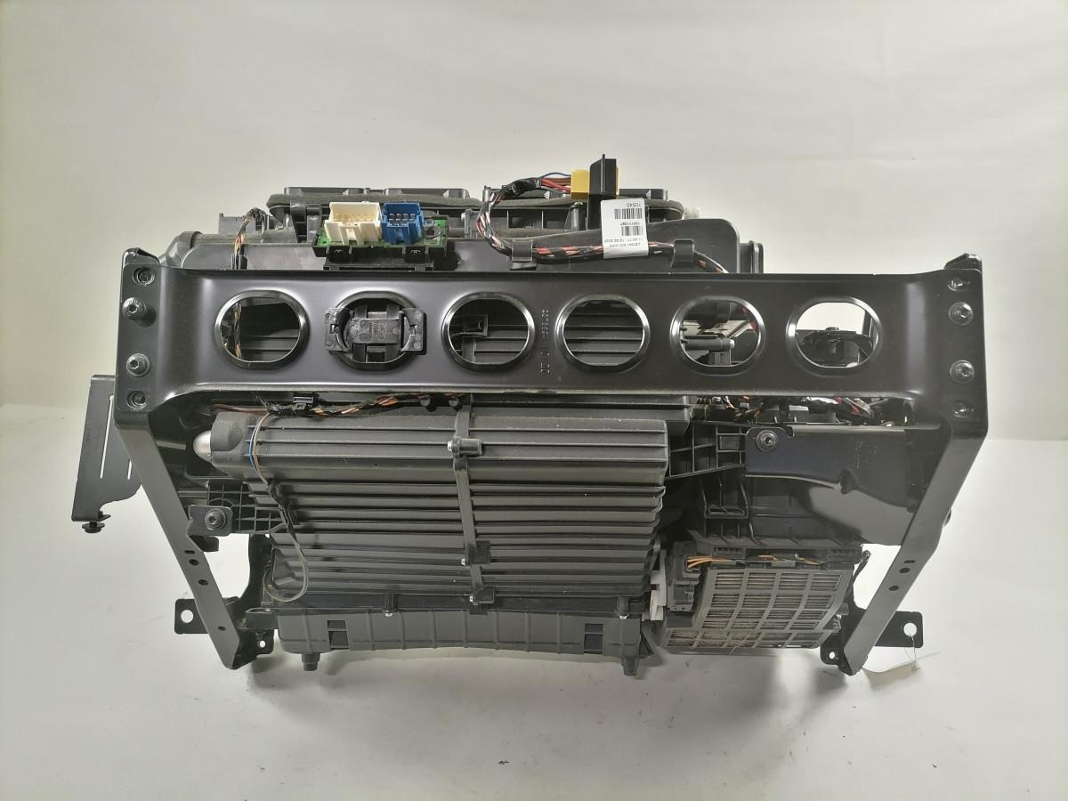 Scania Salongi radiaatorite korpus, komplektne 3093272 - Universal part for Truck: picture 2 Scania Salongi radiaatorite korpus, komplektne 3093272 - Universal part for Truck: picture 2